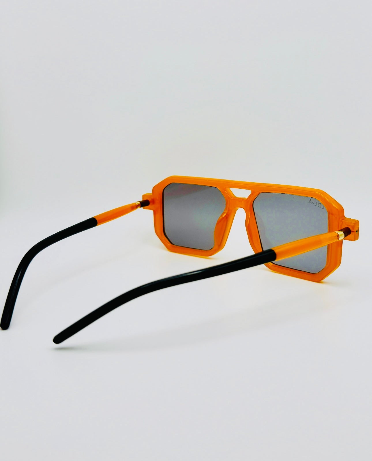 "70s SQUARE 2" Sunglasses