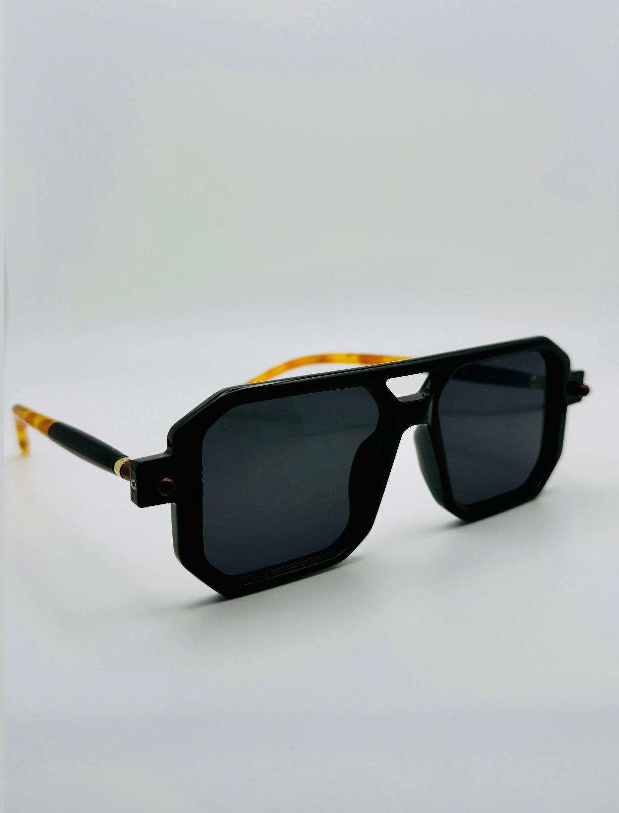 "70s SQUARE 1" Sunglasses