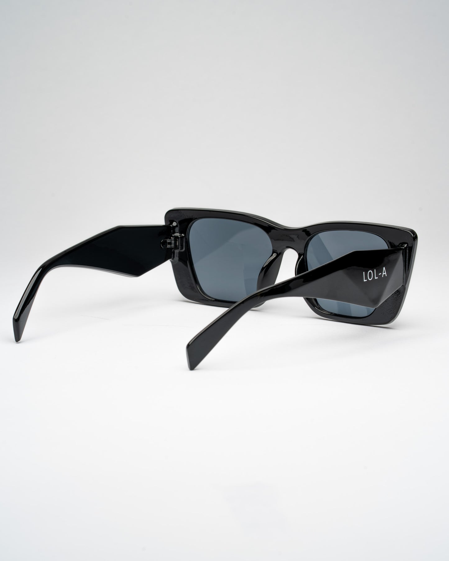 "FANCY” Sunglasses-SIGNATURE